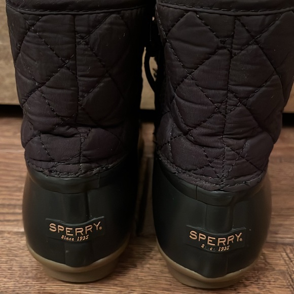 Women’s Black Sperry Boots - Picture 8 of 9